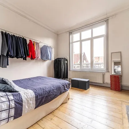Haussmannien - - 100m2 *